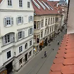 Apartment Harmony Living Zentrum