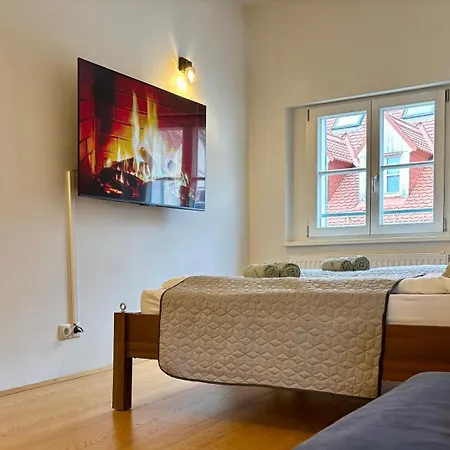 Harmony Living - Zentrum Apartmán Štýrský Hradec