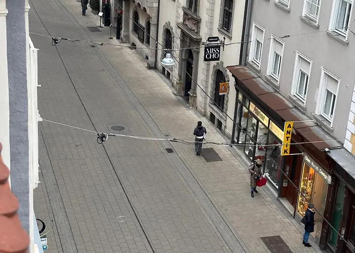 Harmony Living Stylisches Mit Lage Im Herzen Von 公寓 *